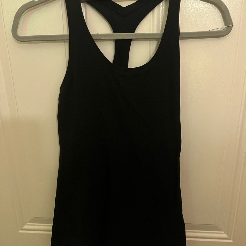 Lululemon Women's Black Razorback Tank Top